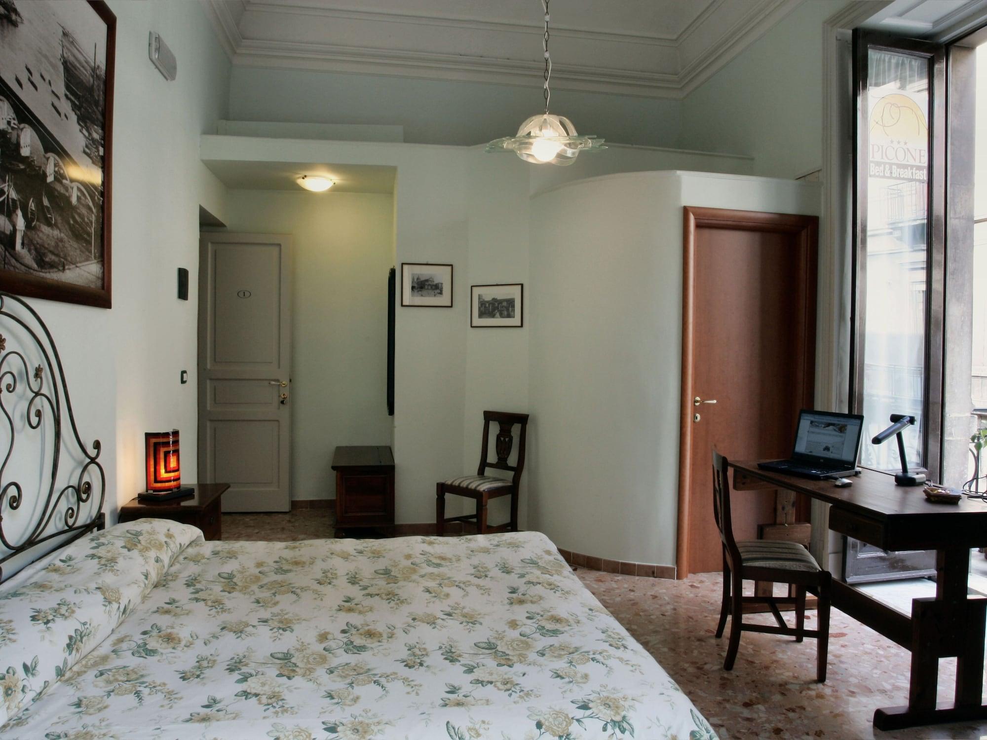 Picone Bed&Breakfast คาตาเนีย ภายนอก รูปภาพ
