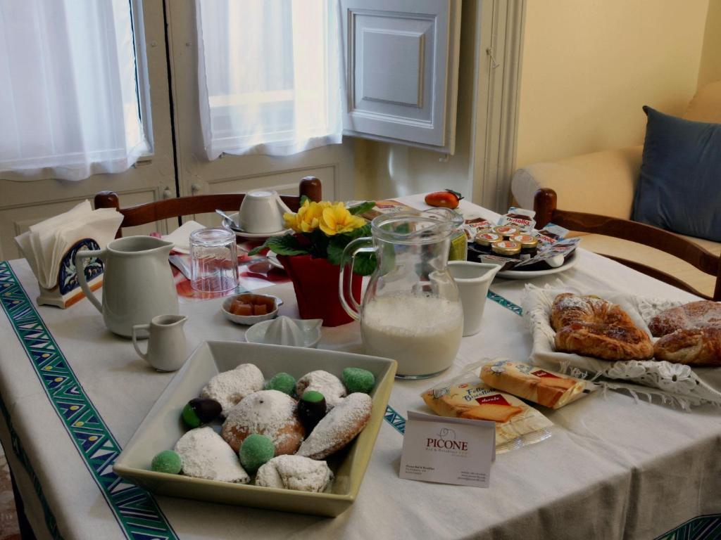 Picone Bed&Breakfast คาตาเนีย ภายนอก รูปภาพ